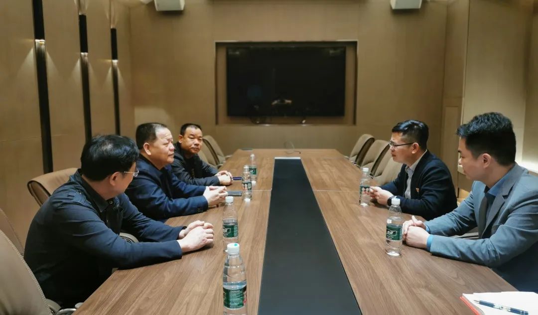 中庭黨建 | 南寧市工商聯(lián)牽線搭橋，集團(tuán)與南寧茂名商會兩新黨組織聯(lián)姻