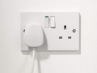 裝修百科：室內(nèi)電源插座距離地面多高比較合適呢？